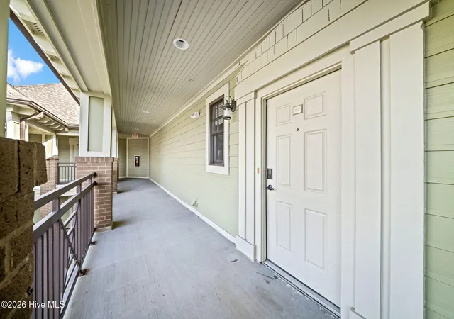 Homes for sale in Wilmington, NC | 648 Vlg Park Dr, Wilmington, NC 28405