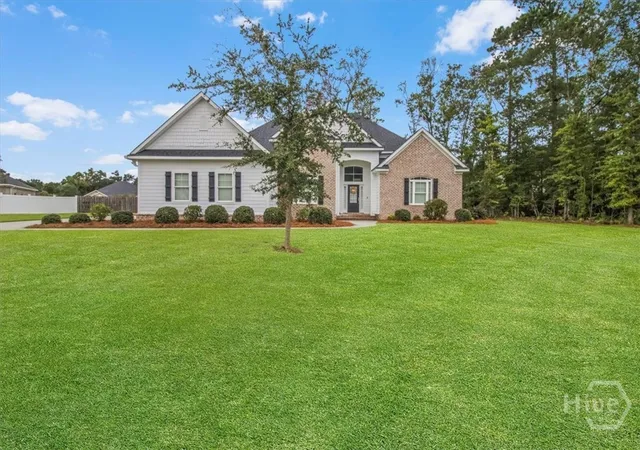 Homes for sale in Rincon, GA | 209 Fairmont Dr, Rincon, GA 31326 | MLS# SA352360