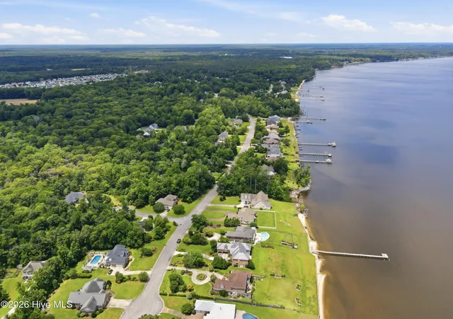 9th image of 516 Neuse Harbour Blvd, New Bern, NC 28560 | MLS# 100581469
