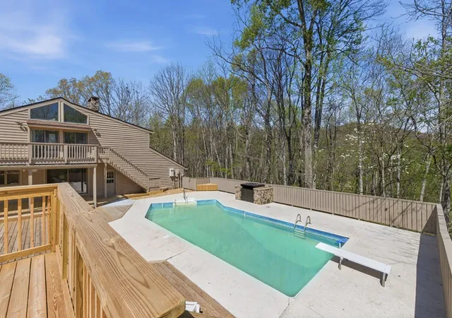Homes for sale in Brasstown, NC | 853 Caler Rd, Brasstown, NC 28902 | MLS# 98544308