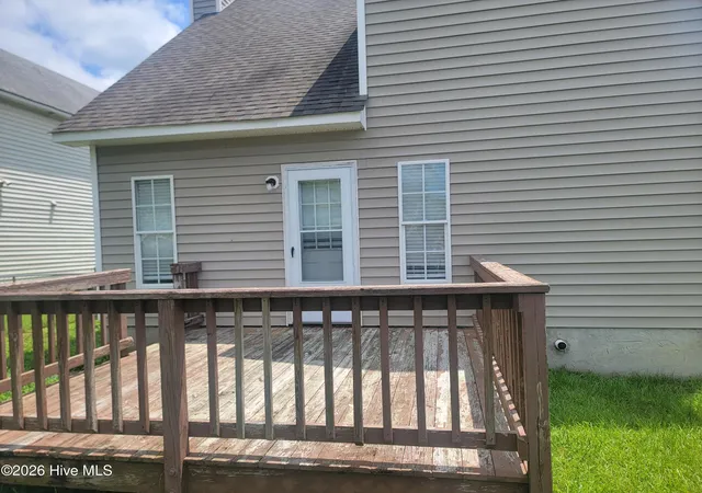 Photo 2 of Single family home for sale at 224 Hemlock Dr, Jacksonville, NC 28546 | MLS# 100593769 | Listing updated on 2026-08-28