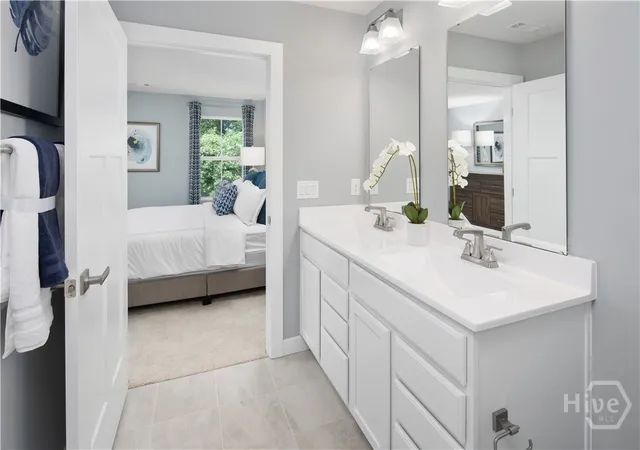 Photo 3 of Single family home for sale at 124 Brecks Retreat, Bloomingdale, GA 31302 | MLS# SA357540 | Listing updated on 2026-10-07