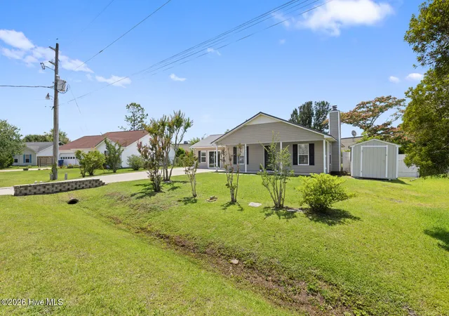 Photo 2 of Single family home for sale at 333 Little John Ln, Havelock, NC 28532 | MLS# 100584449 | Listing updated on 2026-08-18