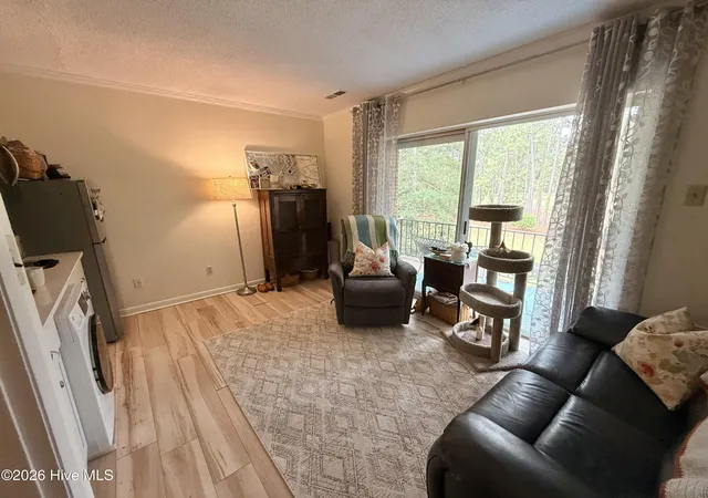 Listing Photo 3 - Condo for sale in building located at 333 Driftwood Cir, Southern Pines, NC 28387 - Unit #C