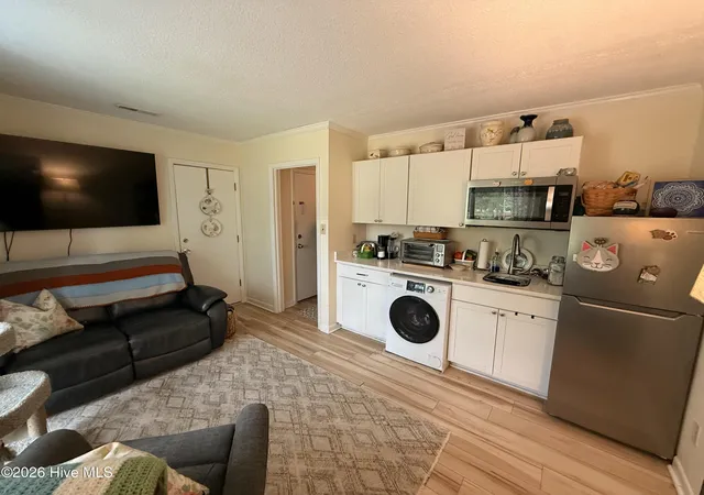 Listing Photo 4 - Condo for sale in building located at 333 Driftwood Cir, Southern Pines, NC 28387 - Unit #C