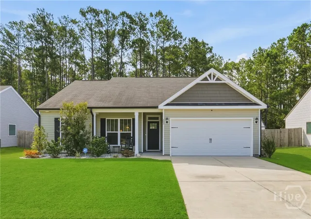 Homes for sale in Guyton, GA | 203 Timberlake Dr, Guyton, GA 31312 | MLS# SA359916