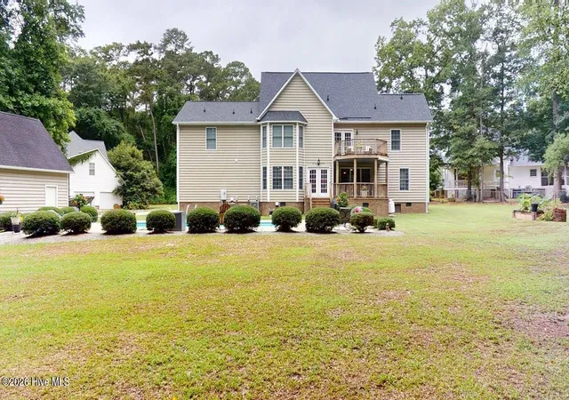 Photo 3 of Single family home for sale at 2601 Saint John Cir, Kinston, NC 28504 | MLS# 100588960 | Listing updated on 2026-09-21