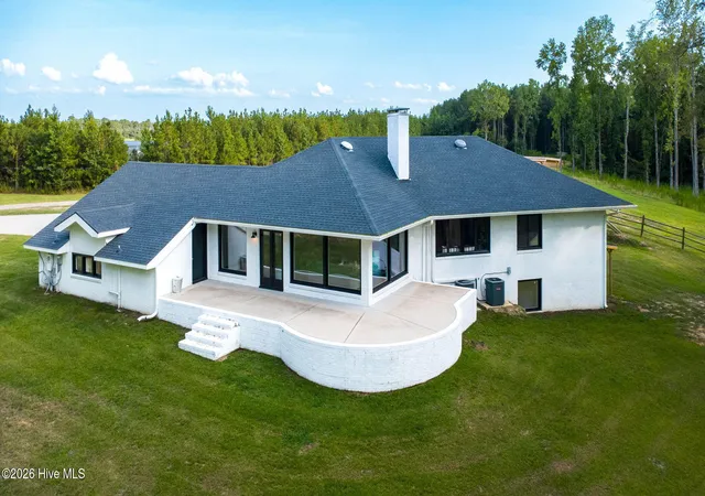 Photo 2 of Single family home for sale at 820 Saint Pauls Dr, Raeford, NC 28376 | MLS# 100590824 | Listing updated on 2026-07-22