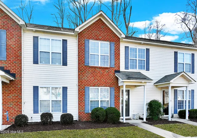 Homes for sale in Winterville, NC | 4222 Dudleys Grant Dr #E, Winterville, NC 28590 | MLS# 100558098
