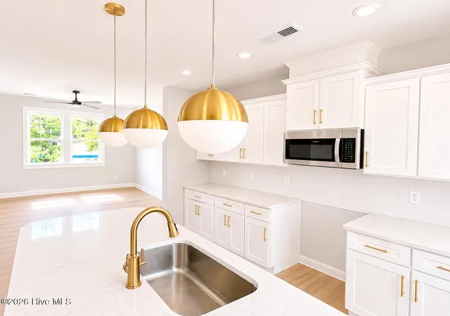 Photo 2 of Townhouse for sale at 516 Mcrae St #102, Wilmington, NC 28401 | MLS# 100588872 | Listing updated on 2026-09-10