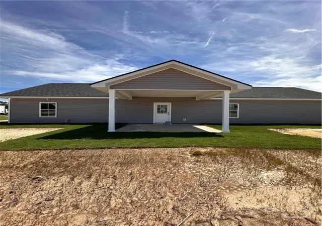 2nd image of 104 Mangrove Ct, Jesup, GA 31546 | MLS# SA360100