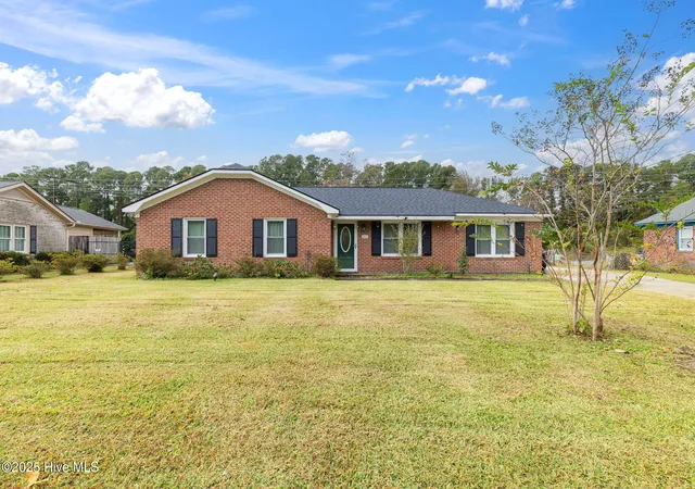 Homes for sale in Wilmington, NC | 805 Spring Valley Rd, Wilmington, NC 28405 | MLS# 100586698