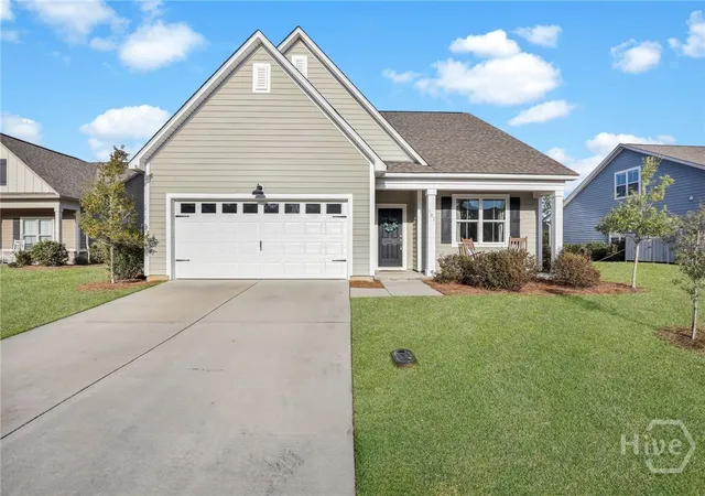 Photo 2 of Single family home for sale at 102 Oakdene Rd, Pooler, GA 31322 | MLS# SA355006 | Listing updated on 2026-10-01