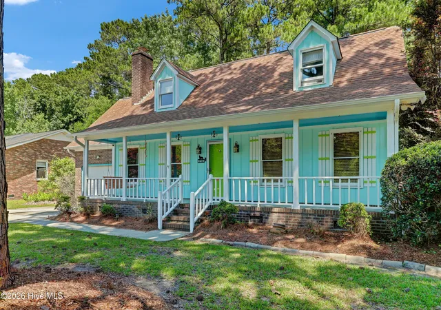 Photo 2 of Single family home for sale at 710 Cheryl Ln, Wilmington, NC 28405 | MLS# 100580032 | Listing updated on 2026-09-09