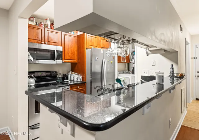 5th image of 1001 Kingswood Dr #J, Chapel Hill, NC 27517 | MLS# 100586995