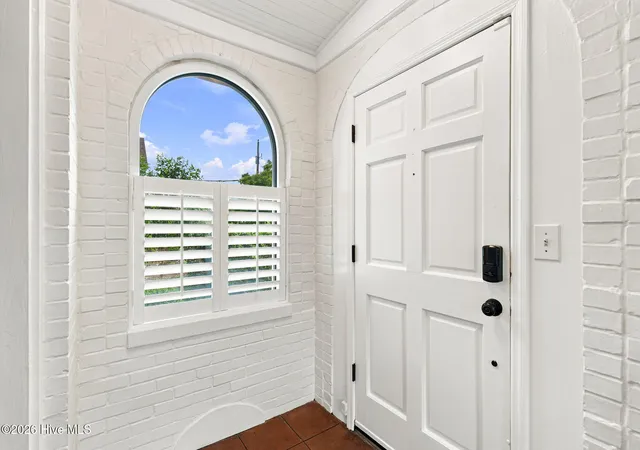 Photo 4 of Single family home for sale at 206 Keaton Ave, Wilmington, NC 28403 | MLS# 100589531 | Listing updated on 2026-09-30