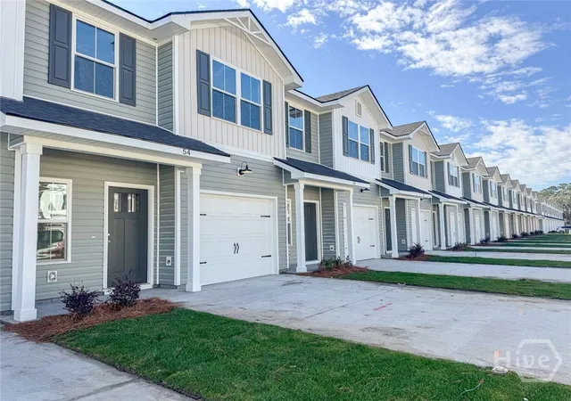 Photo 2 of Townhouse for sale at 92 Lincoln Ln, Hinesville, GA 31313 | MLS# SA361996 | Listing updated on 2026-08-05