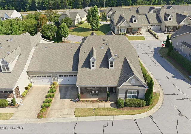 Photo 3 of Townhouse for sale at 14 W Milan Ct, Clayton, NC 27527 | MLS# 100581692 | Listing updated on 2026-06-15