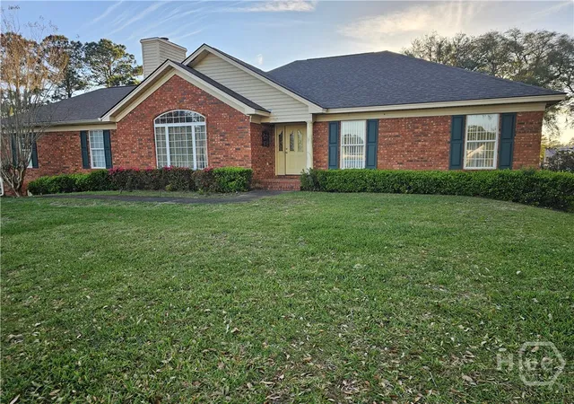 Photo 2 of Single family home for sale at 127 Lakeshore Dr, Savannah, GA 31419 | MLS# SA353204 | Listing updated on 2026-08-03