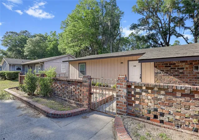 Photo 1 of Single family home for sale at 128 Cherokee Cir, Hinesville, GA 31313 | MLS# SA353580 | Listing updated on 2026-08-31