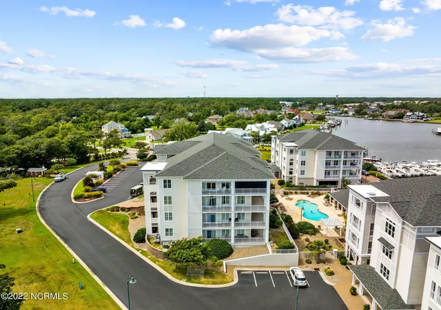 2nd image of 150 Lands End Rd, Morehead City, NC 28557