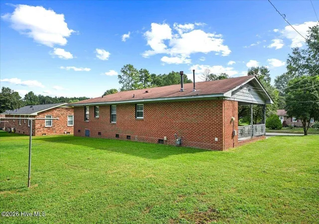 Photo 3 of Single family home for sale at 5722 Valley Dale Rd, Wilson, NC 27893 | MLS# 100600162 | Listing updated on 2026-09-10