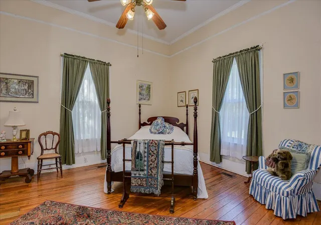 Photo 35 of Single family home for sale at 501 Buncombe St, Edgefield, SC 29824 | MLS# 98029288 | Listing updated on 2026-06-30