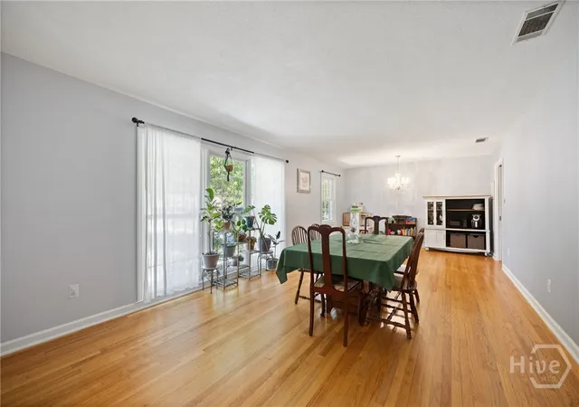 Photo 4 of Single family home for sale at 384 Hunt Dr, Savannah, GA 31406 | MLS# SA353383 | Listing updated on 2026-10-20
