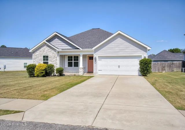 Photo 2 of Single family home for sale at 333 Wood Fall Ct, North Augusta, SC 29860 | MLS# 100587512 | Listing updated on 2026-07-09
