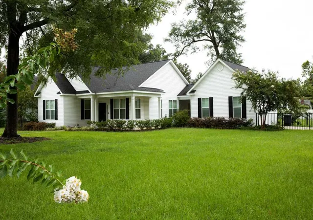1st image of 855 Academy Ave, Waynesboro, GA 30830 | MLS# 100590704