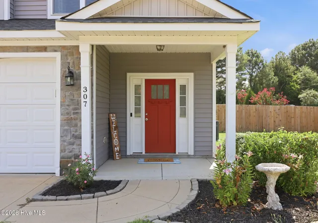Photo 3 of Single family home for sale at 307 N Prince Henry Way, Cameron, NC 28326 | MLS# 100588221 | Listing updated on 2026-08-22