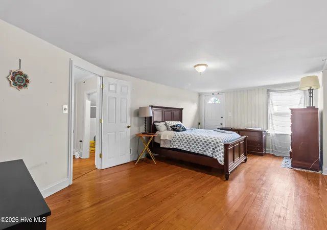 Photo 4 of Single family home for sale at 1503 National Ave, New Bern, NC 28560 | MLS# 100579458 | Listing updated on 2026-09-20