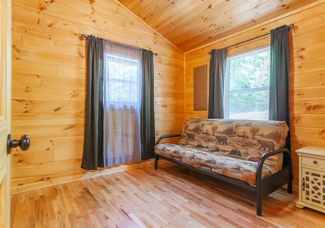 Photo 2 of Single family home for sale at 15 Fern Ridge Trl, Murphy, NC 28906 | MLS# 98500372 | Listing updated on 2026-06-02