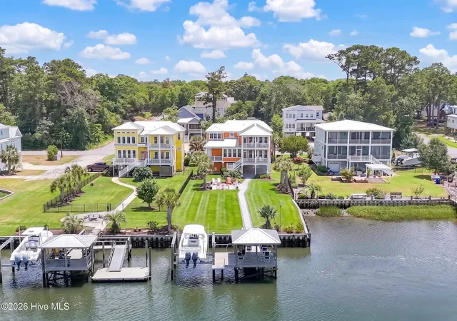 Photo 55 of Single family home for sale at 1606 E Yacht Dr, Oak Island, NC 28465 | MLS# 100583273 | Listing updated on 2026-08-01