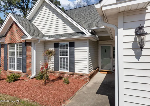 Photo 4 of Single family home for sale at 110 Kensington Way, Aberdeen, NC 28315 | MLS# 100563386 | Listing updated on 2026-07-08