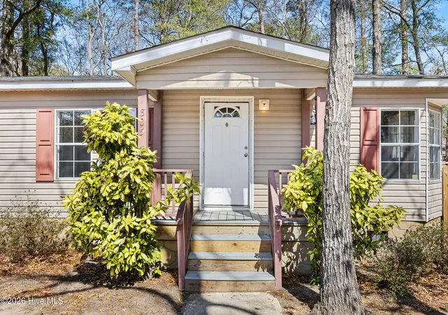2nd image of 805 Red Lighthouse Ln, Wilmington, NC 28412 | MLS# 100560049