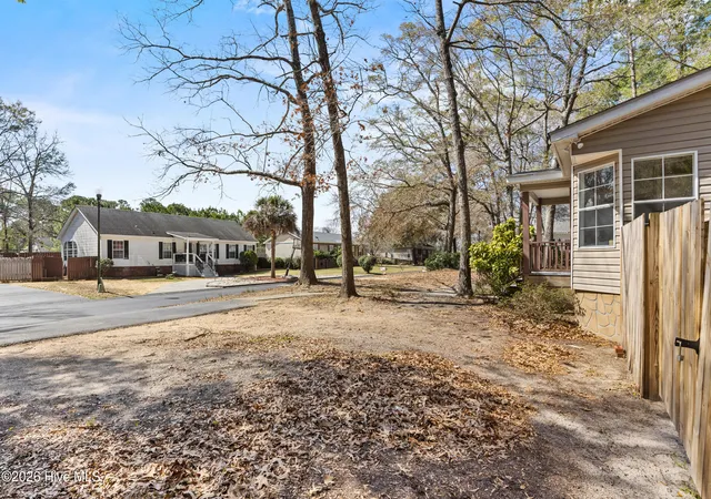 3rd image of 805 Red Lighthouse Ln, Wilmington, NC 28412 | MLS# 100560049