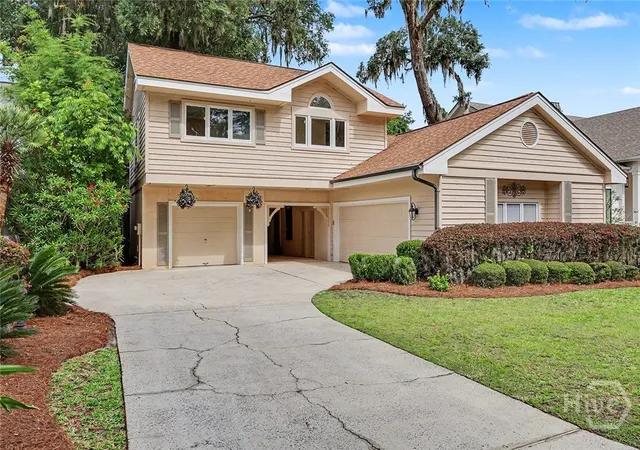 Photo 1 of Single family home for sale at 3 Sky Sail Cir, Savannah, GA 31411 | MLS# SA356437 | Listing updated on 2026-09-02