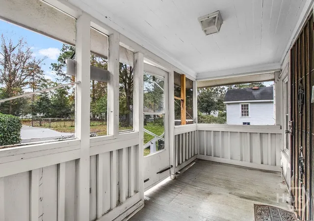 Homes for sale in Savannah, GA | 1212 E 70Th St, Savannah, GA 31404 | MLS# SA345715