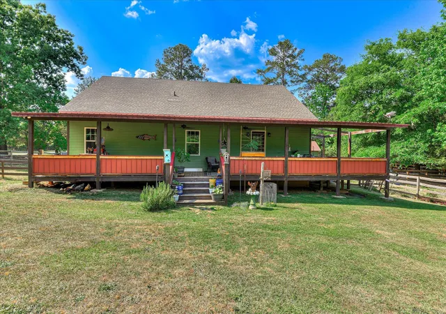 Homes for sale in Tignall, GA | 1125 Lincoln St, Tignall, GA 30668 | MLS# 98256819