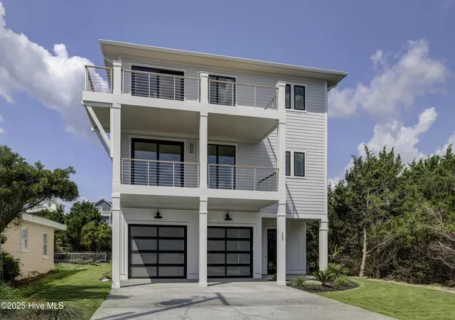 Homes for sale in Surf City, NC | 107 Raleigh Ave, Surf City, NC 28445 | MLS# 100519024