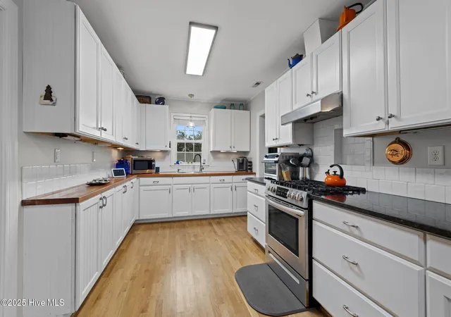 Photo 3 of Single family home for sale at 2973 Highway 70, Beaufort, NC 28516 | MLS# 100546229 | Listing updated on 2026-08-19