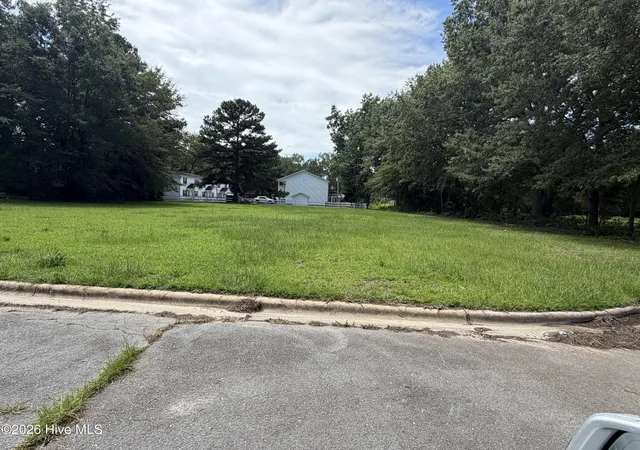 Photo 3 of Land for sale at 801 2nd Avenue, Selma, NC 27576 | MLS# 100594162 | Listing updated on 2026-08-18