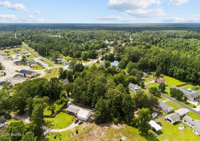4th image of 690 Chatham St, Newport, NC 28570 | MLS# 100515074