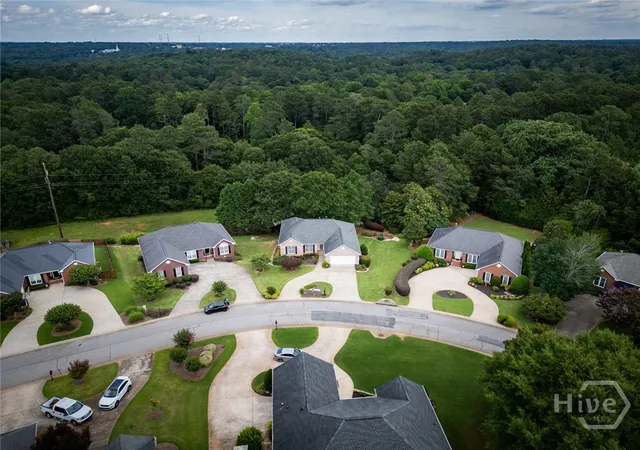 3rd image of 645 Saint Ives Dr, Athens, GA 30606 | MLS# CL359189