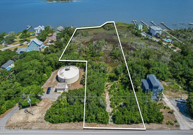 Photo 2 of Land for sale at 4310 Emerald Dr, Emerald Isle, NC 28594 | MLS# 100417290 | Listing updated on 2026-03-02