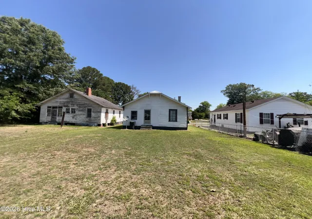 5th image of 702 W Walnut St, Goldsboro, NC 27530 | MLS# 100575532