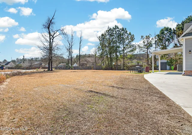 Photo 3 of Single family home for sale at 105 Mickey Ct, New Bern, NC 28562 | MLS# 100591230 | Listing updated on 2026-09-14