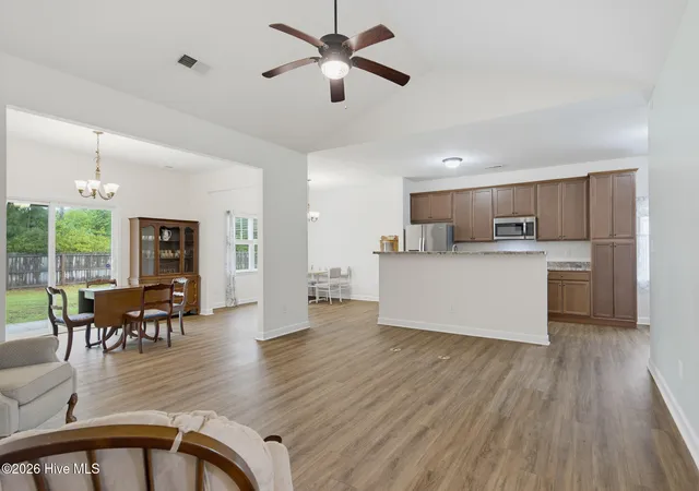 Photo 3 of Single family home for sale at 286 Marsh Hvn Dr, Sneads Ferry, NC 28460 | MLS# 100592953 | Listing updated on 2026-09-02