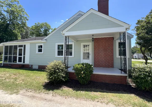 Homes for sale in Ayden, NC | 4143 N Lee St, Ayden, NC 28513 | MLS# 100578122